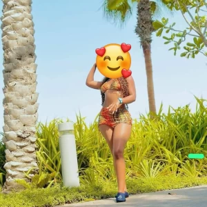 Jackie. Nudes and video calls